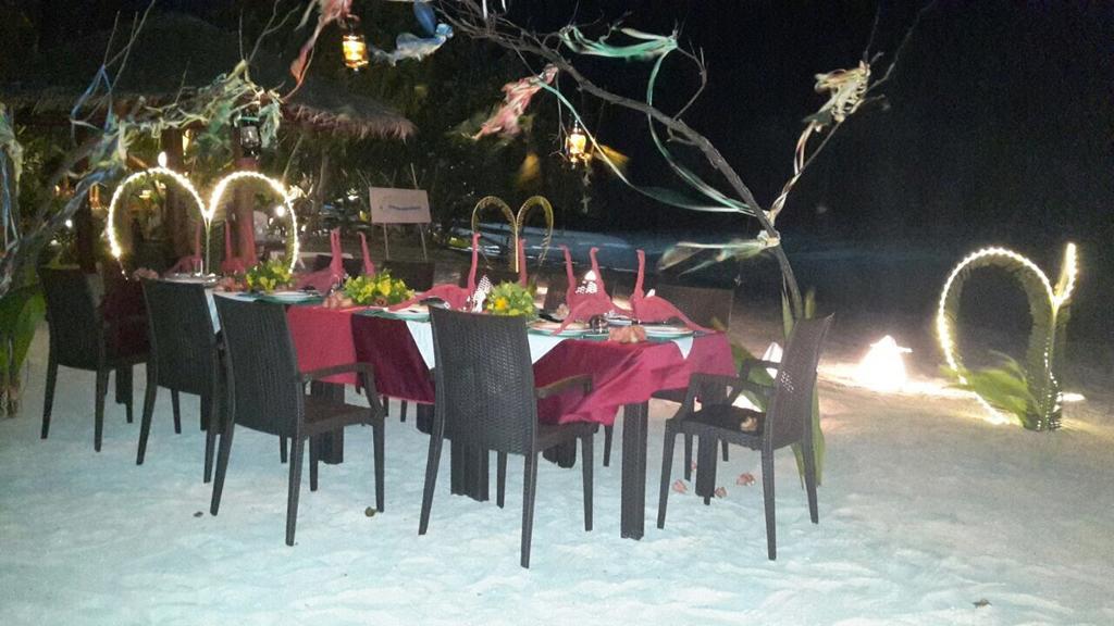 Hudhu Raakani Lodge Maldives Thinadhoo (Vaavu Atoll) Exterior foto